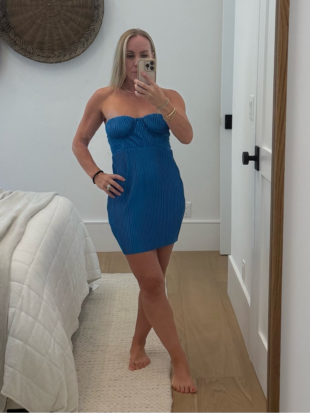 Missguided + Strapless Royal Blue Ribbed Mini Dress